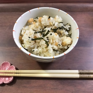 大葉と天かすの簡単混ぜご飯